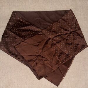 AUTHENTIC: Christian Dior 100%silk/100% wool scarf